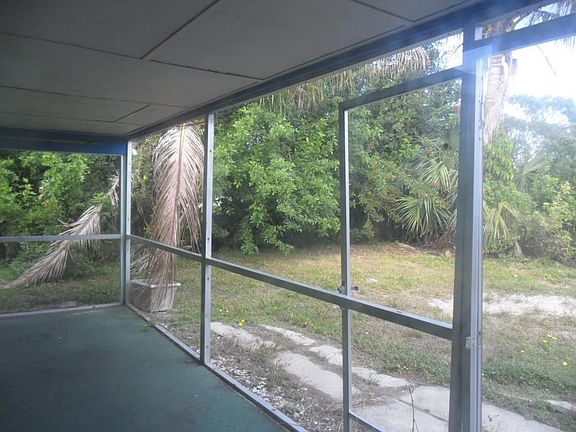 4th image of 4357 Bamboo Dr