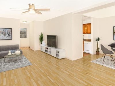 42 Pine St APT 5G, Yonkers, NY, 10701