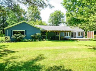 53 Austin Hill Rd, Bennington, VT 05201