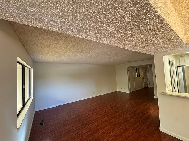 5208 Cribari Hls — Photo 23