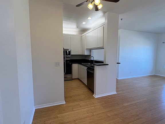 3rd image of 1506 10th St APT 316