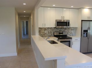 5912 Arthur St, Hollywood, FL 33021