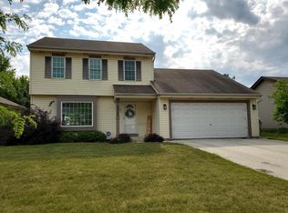 8325 N 93rd St, Milwaukee, WI 53224