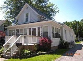 759 E Market St, Nappanee, IN 46550