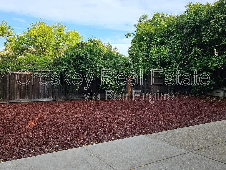 1952 Kettle Rock Ct — Photo 14