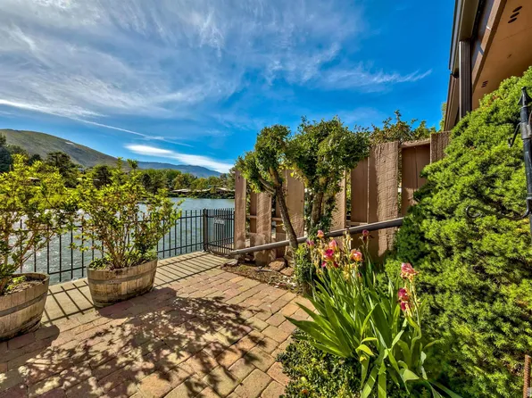 108 Lake Glen Dr, Carson City, NV 89703