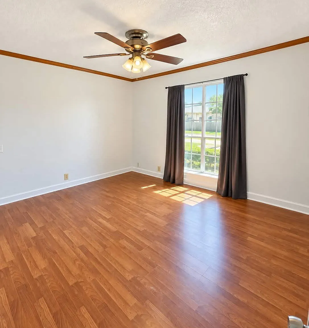 Metairie Condo Electric & Water Included — Photo 4