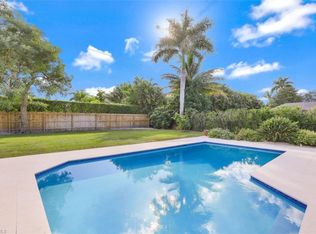 796 Ketch Dr, Naples, FL 34103
