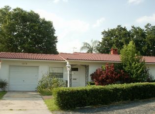 1076 Snell Isle Blvd NE, Saint Petersburg, FL 33704