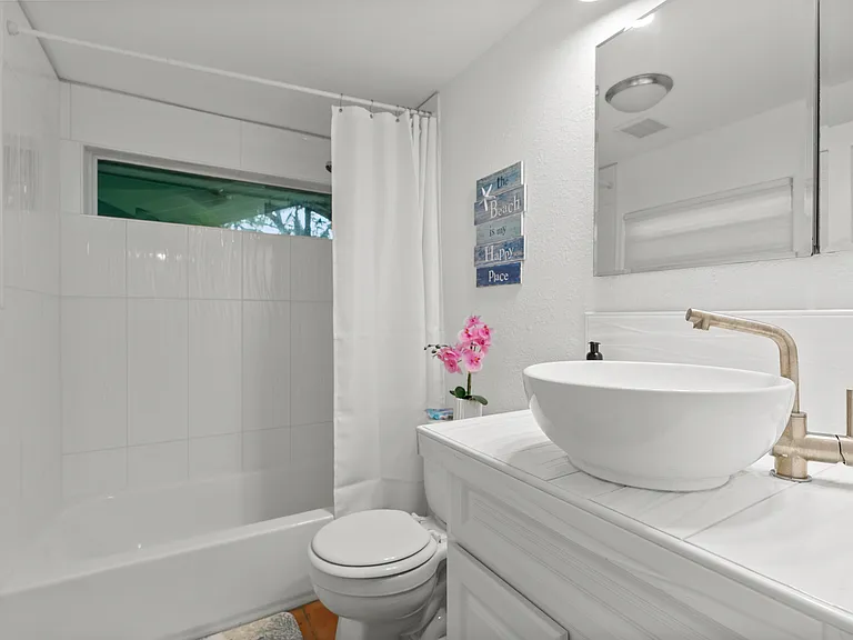 1108 Colleton Dr #1 — Photo 14