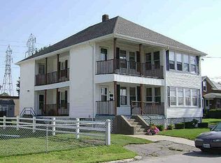 68 Campbell St, Pawtucket, RI 02861