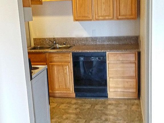 4th image of 23641 Golden Springs Dr