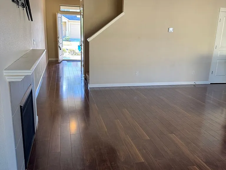 3008 NE 74th St — Photo 27