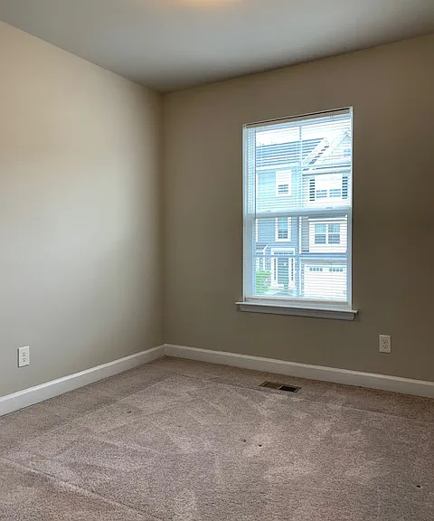 19 Andrews Pl — Photo 9