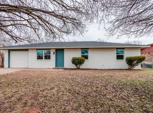 1008 Shady Creek Cir, Guthrie, OK 73044
