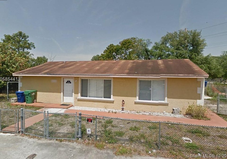 1st image of 20747 NW 41st Ave