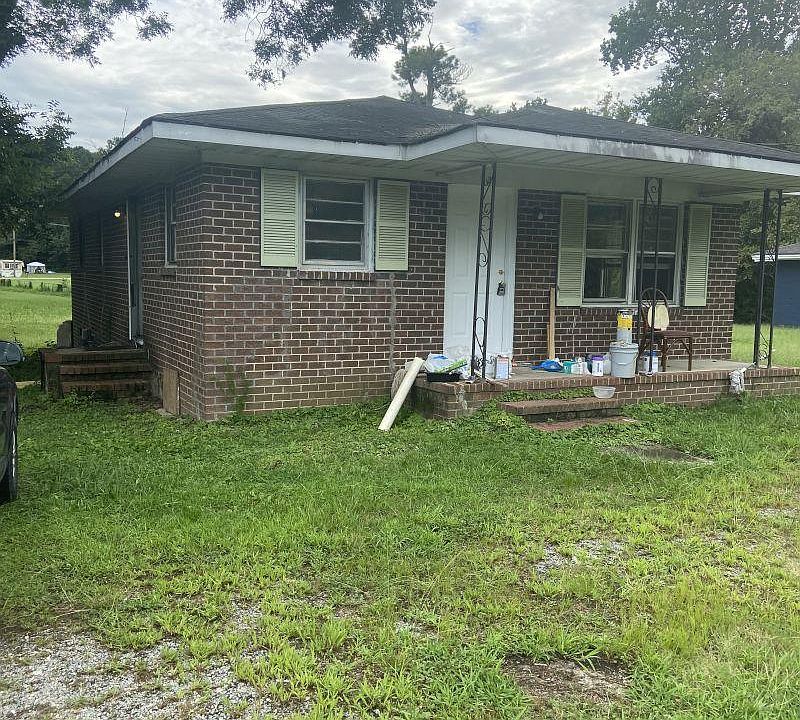 1st image of 221-1 Home St