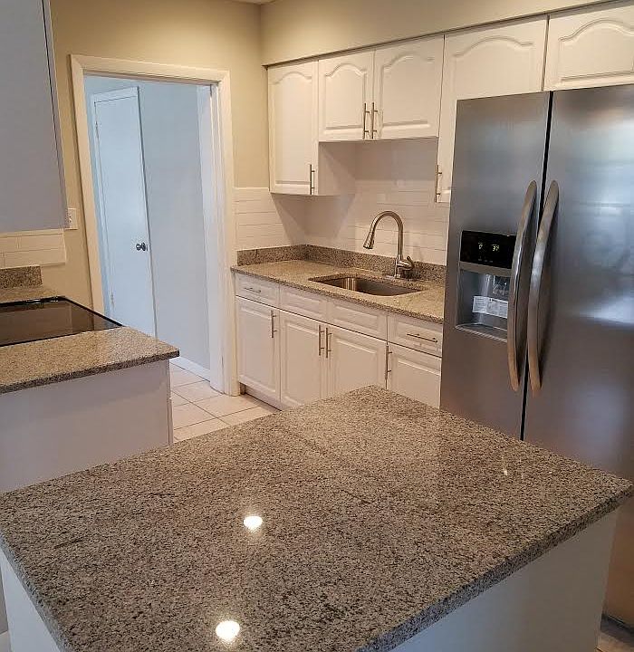 2nd image of 23146 Myrtle Dr