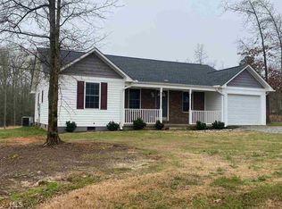 479 N Point Cir, Hartwell, GA 30643