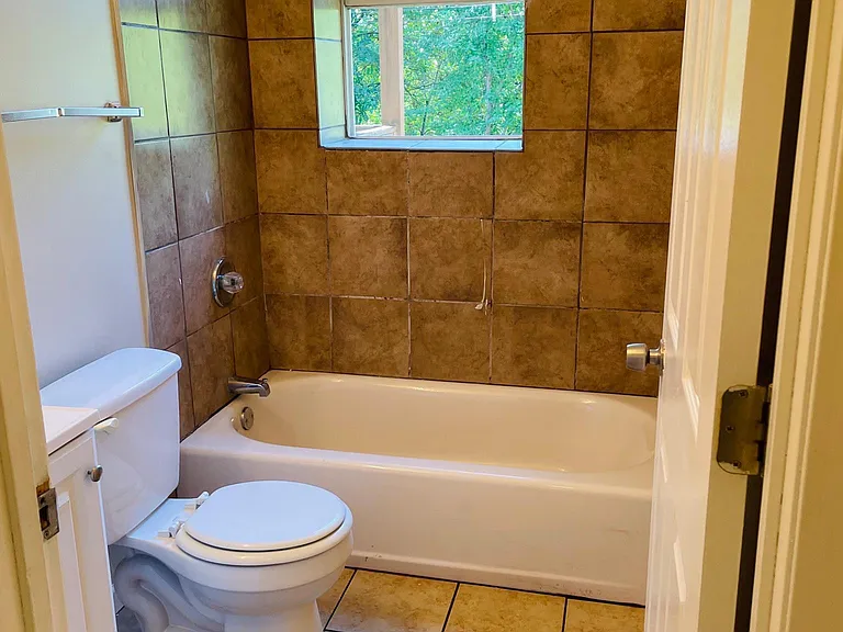 5356 Page Blvd #204 — Photo 7