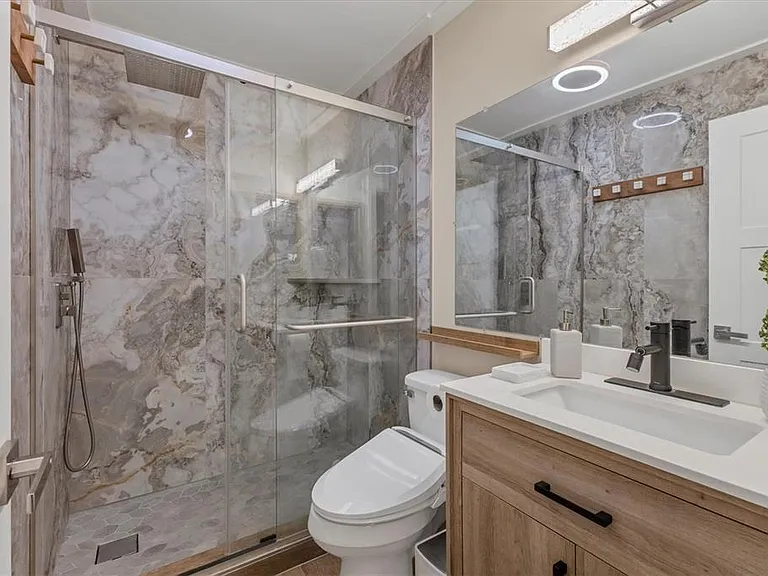 5611 Summer Side Ln #46B — Photo 22