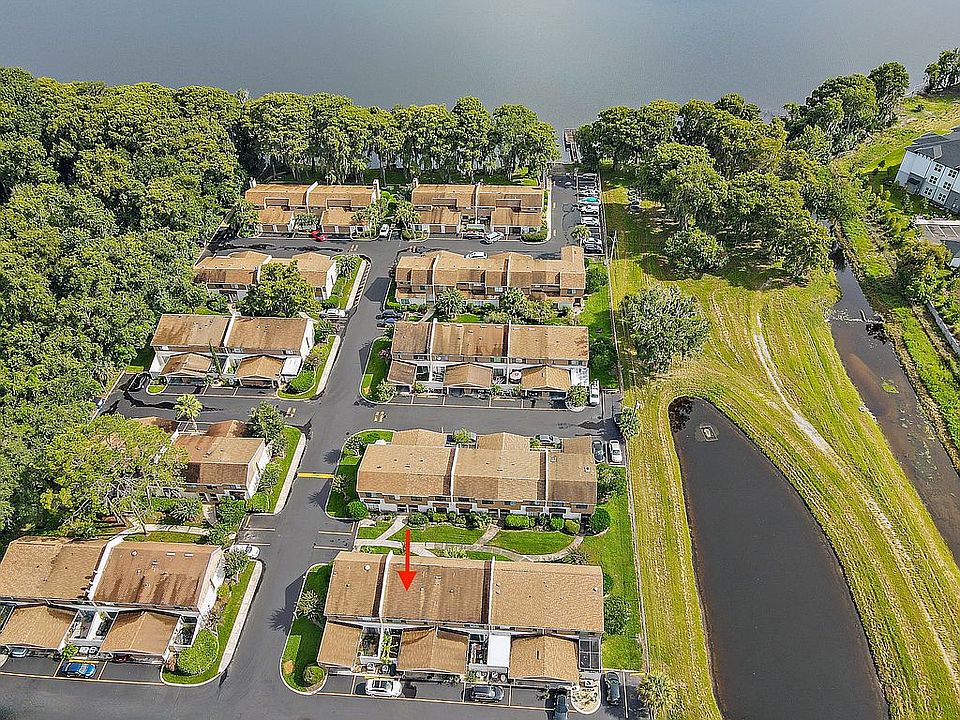 1st image of 165 Lago Vista Blvd
