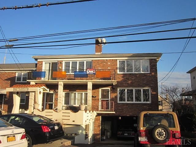 1st image of 230 Kingston Ave
