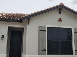 5668 Cerva Lane Ave, Maria, FL 34142