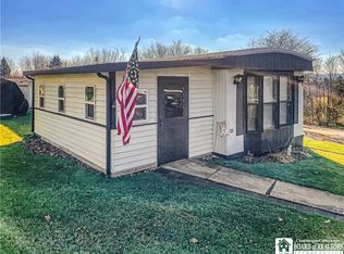 136 Greenhurst Village Dr, Jamestown, NY 14701