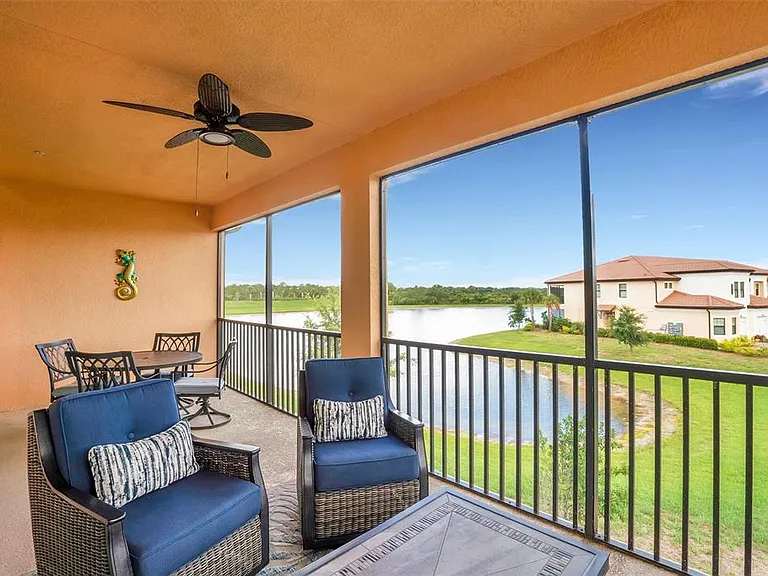10042 Crooked Creek Dr #203 — Photo 30