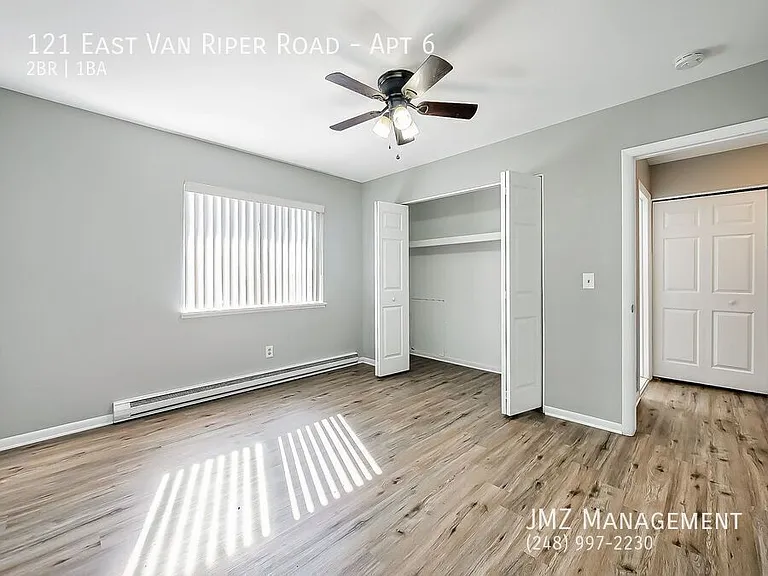 121 E Van Riper Rd #6 — Photo 14