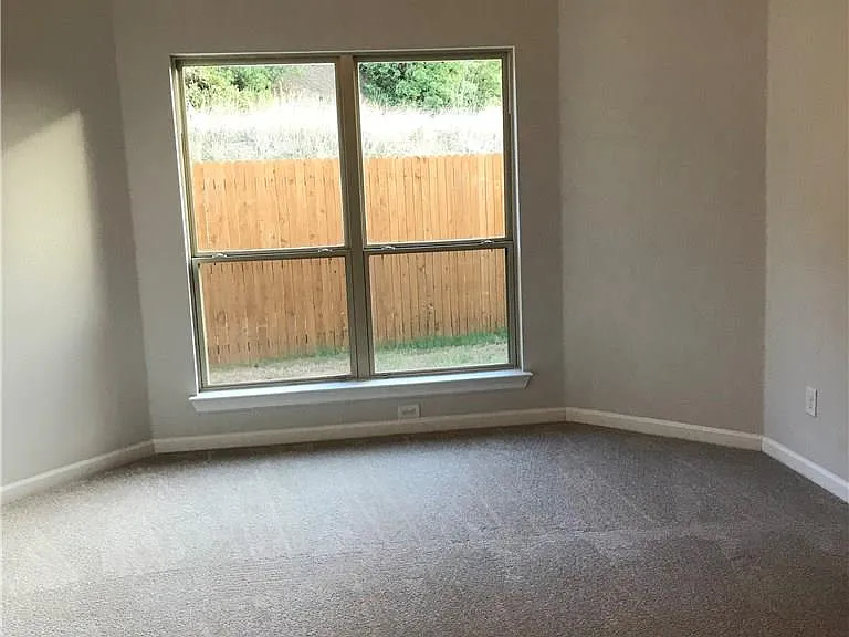 2203 Highland Villa Ln — Photo 12