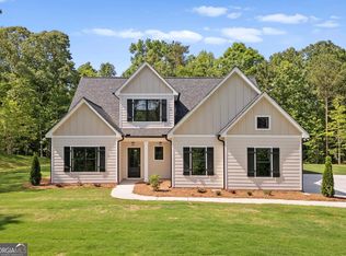 177 W Lake Blvd, Carrollton, GA 30116