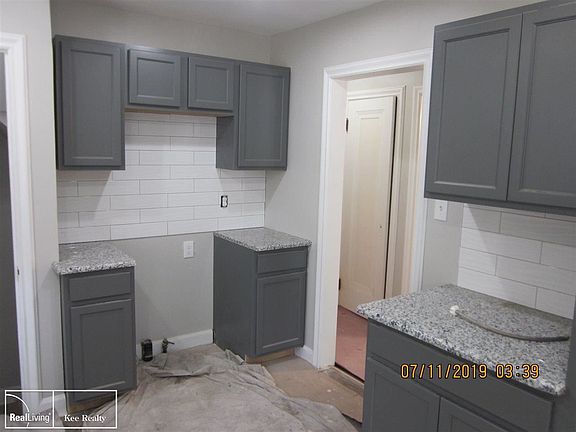 2nd image of 5269 5269 Grayton