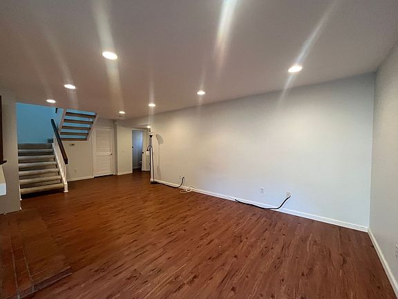 3rd image of 4458 Via Pasear
