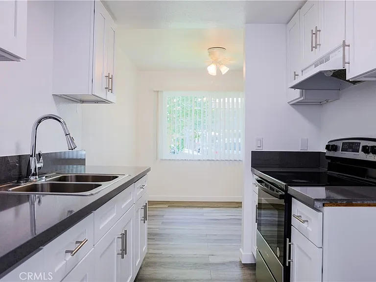 2709 S Baker St #C — Photo 1