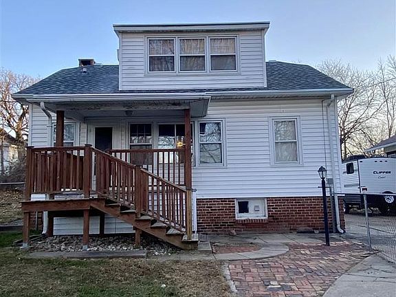 3rd image of 1414 3rd Ave