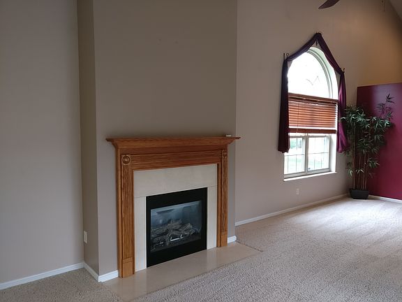 4th image of 3874 Heron Ct