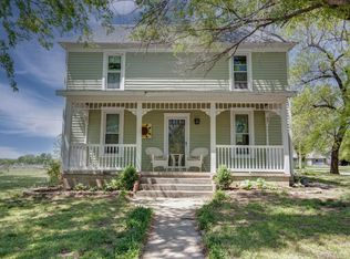 19371 21st Rd, Winfield, KS 67156