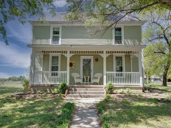 19371 21st Rd, Winfield, KS 67156