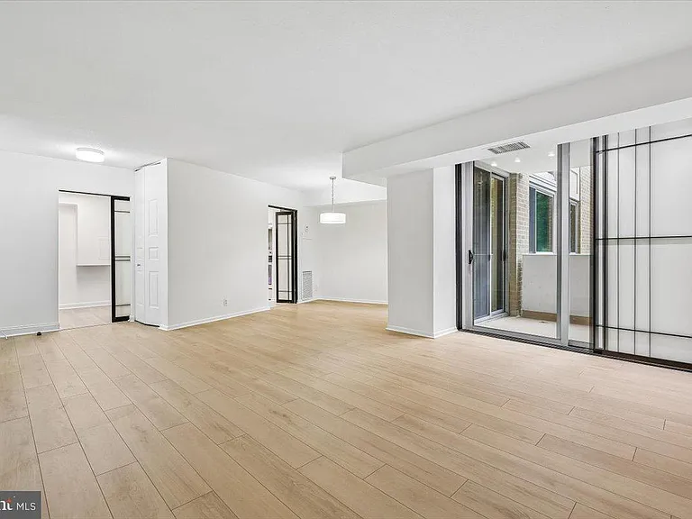 4601 N Park 210 #K — Photo 12