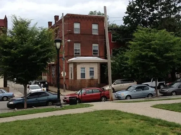314 N 32nd St, Philadelphia, PA