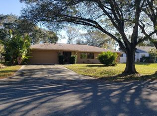 4452 Meadow Creek Cir, Sarasota, FL 34233