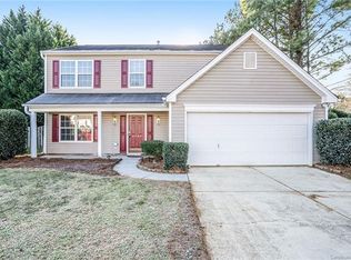 6104 Brookfield Pointe Dr, Charlotte, NC 28216