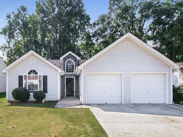 311 Fallview Dr, McDonough, GA 30253
