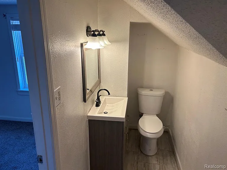 5081 Wayburn St — Photo 12
