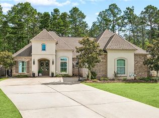 604 Blue Heron Ln, Madisonville, LA 70447