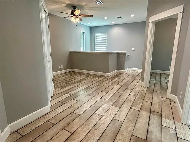 8092 Carmel Cir — Photo 31