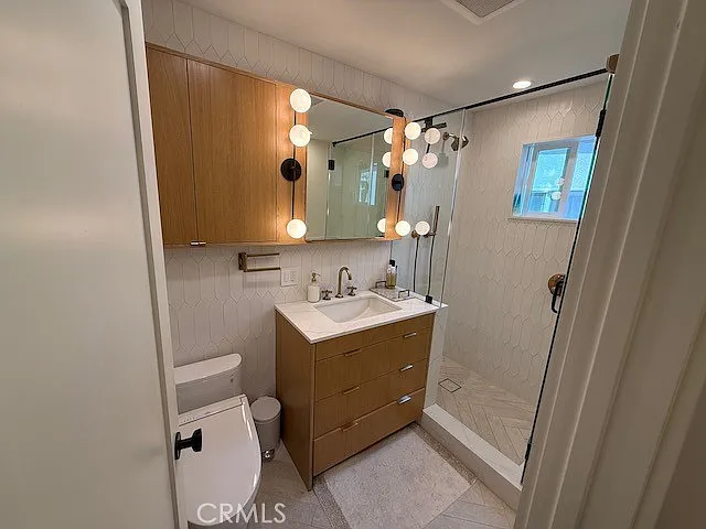 3302 Manhattan Ave — Photo 21