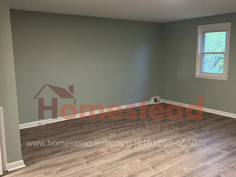 1340 Adair Rd — Photo 29